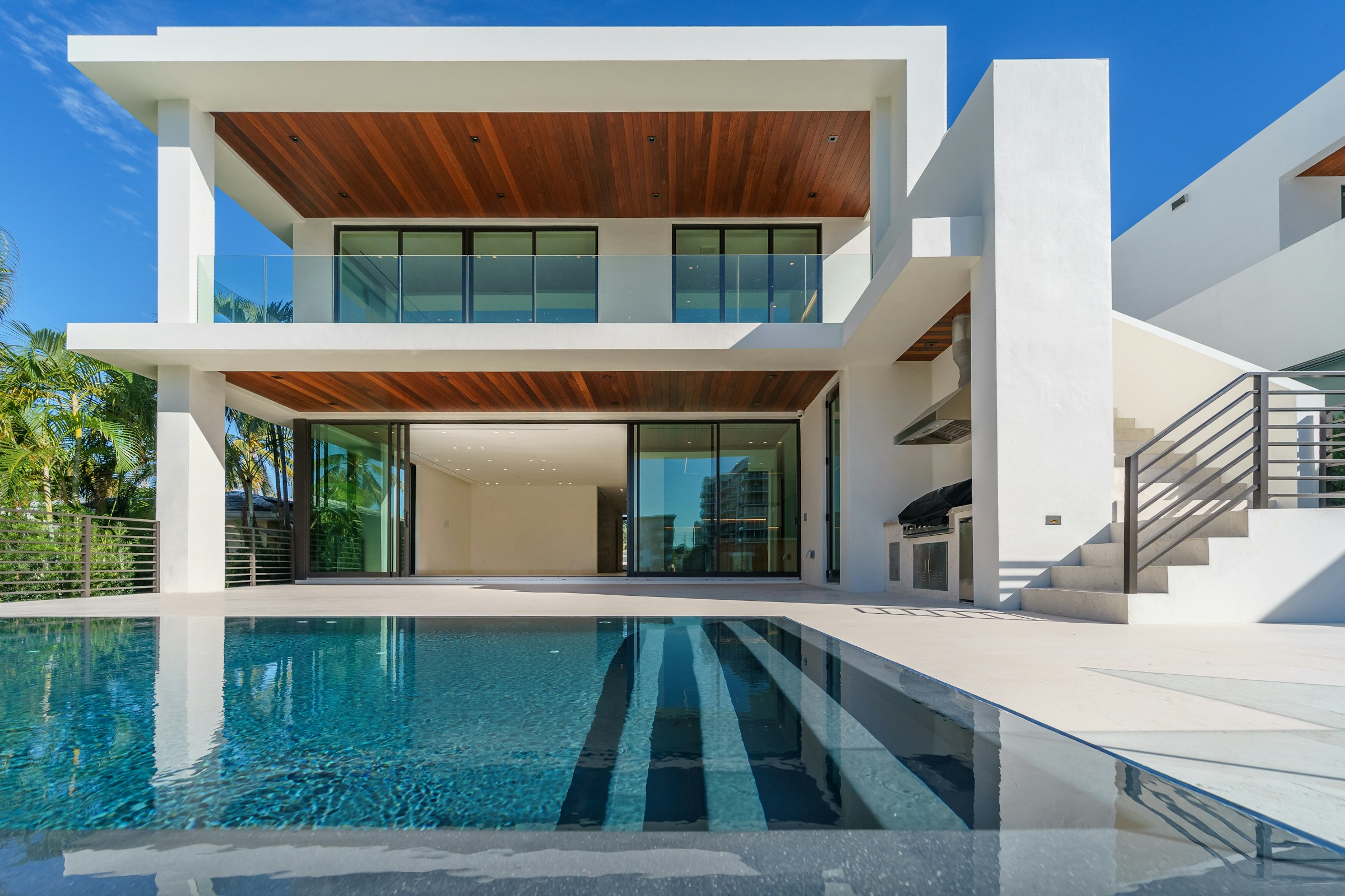 Hero background Luxury home in the Hamptons New York